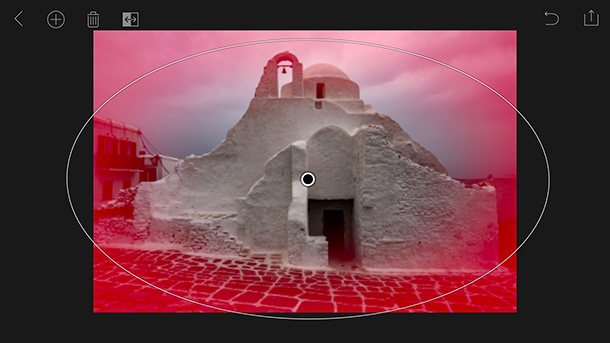 Мобилната версия на Adobe Lightroom работи по-добре с RAW файлове