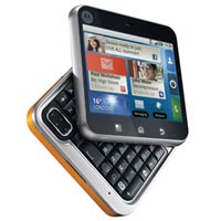 Motorola FlipOut използва Android 2.1 и MotoBlur