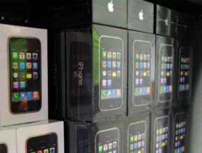 Apple може би разработва 4G iPhone за китайския пазар