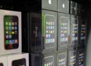 Apple може би разработва 4G iPhone за китайския пазар