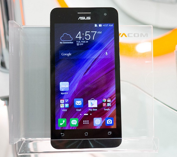 До края на март Asus Zenfone 5 ще е само в магазините на VIVACOM