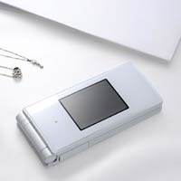 Телефон с диамант от Fujitsu