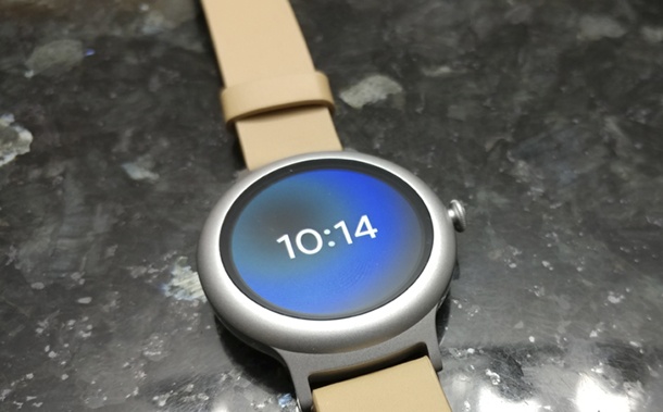 Google отстрани бързо сериозен бъг в Android Wear, други остават нерешени