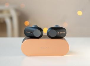 Снимка показва как може да изглеждат слушалките Sony WF-1000XM4