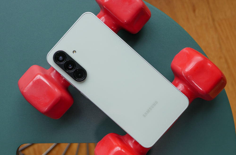 Новите модели Samsung Galaxy A са по-здрави, по-умни и снимат още по-добре