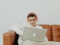 Вече можете да прехвърлите плейлисти от Apple Music в YouTube Music