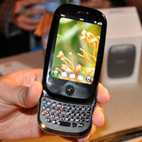 Palm си търси купувач, HTC е заинтересуван?