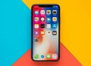 OLED дисплеят на iPhone X се бори много добре с прогарянето