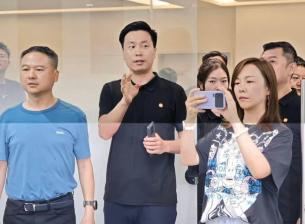 Ще има ли втори екран Xiaomi 16 Pro Max?