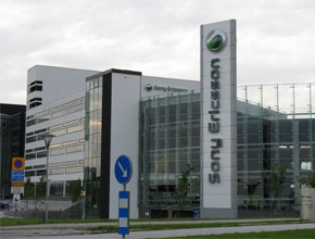 Sony Ericsson мести централата си от Англия в Швеция