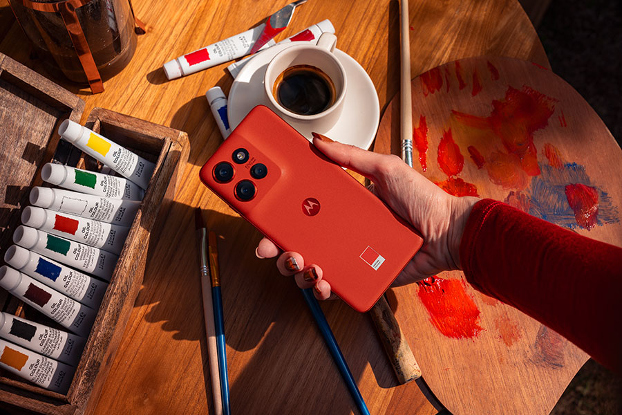 Motorola представи Edge 50 и Edge 50 Neo с AI и подобрена здравина