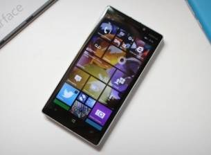 Windows 10 Mobile може да се появи през ноември