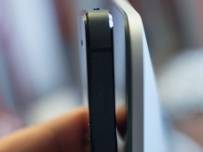 Apple започва безплатна замяна на повредените бутони за включване на iPhone 5