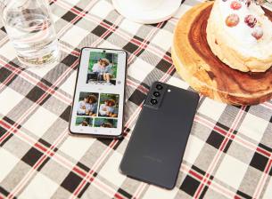 Galaxy S21 FE е доказателство, че феновете са важни за Samsung