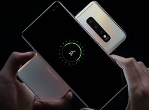 Новите модели iPhone може да поддържат технология за двупосочно безжично зареждане