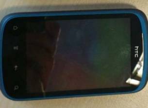 HTC подготвя още един по-малък смартфон с Android