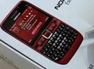 Разопаковахме и Nokia E63. Виж видео