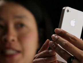 CNN: Антената на iPhone 4 е най-големият технологичен провал на 2010 г.