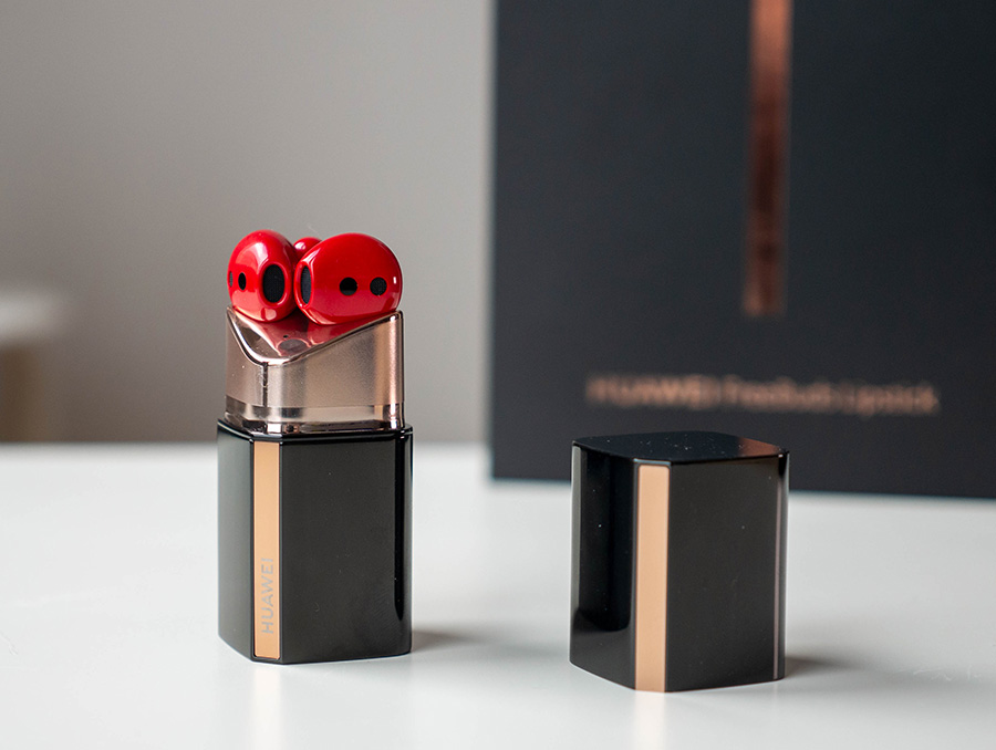 Huawei FreeBuds Lipstick са едновременно познати и необичайни