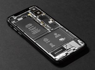 Apple разработва изцяло нов тип батерии