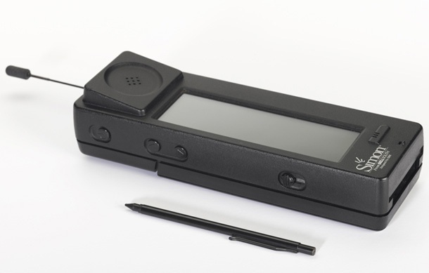 20 години от началото на продажбите на първия смартфон