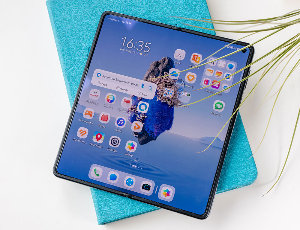 РЕВЮ: Huawei Mate X3 е тънък и впечатляващ