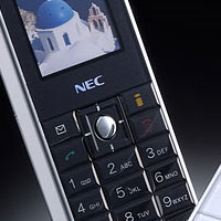 NEC, Casio и Hitachi ще правят заедно мобилни телефони от догодина
