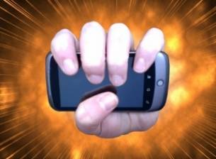 Половината от продадените смартфони в края на 2011 г. са с Android