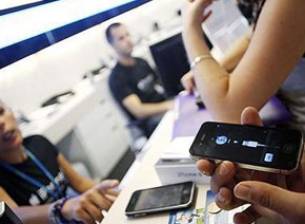 Спад на продажбите на смартфони в Щатите