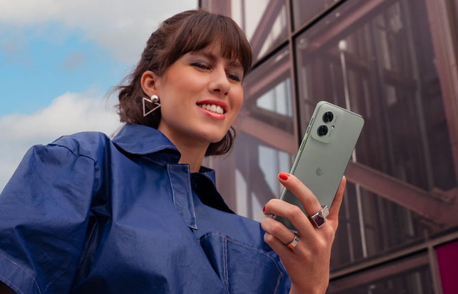 Moto G55 и Moto G35 са цветни и достъпни