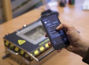 Смартфон с Android се продава с инсталиран зловреден софтуер
