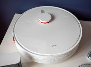 Xiaomi Robot Vacuum S10+ е с добра навигация и мокро почистване