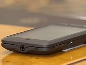 Руски смартфон може да работи едновременно със системите GPS и GLONASS