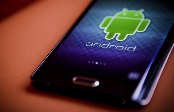 Samsung Galaxy S8 ще ползва лицево разпознаване, потвърди Bloomberg