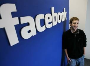 Facebook с 1 милиард потребители на месец, 600 милиона от тях мобилни