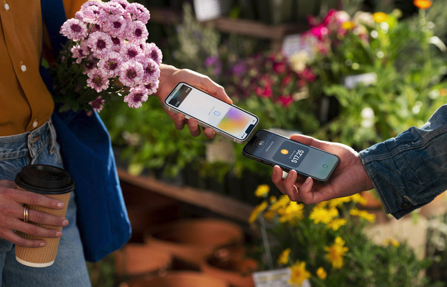 ЕС обвинява Apple в антиконкурентно поведение заради Apple Pay