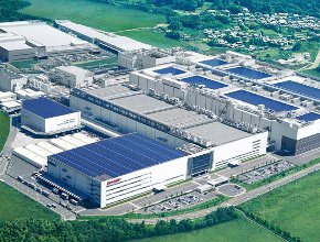 Apple ще инвестира в завода за LCD панели на Sharp