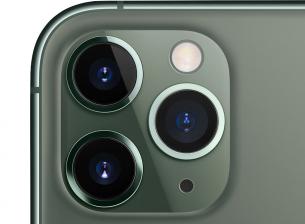 Apple може да добави перископни обективи в смартфоните си през 2022