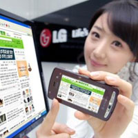 Мобилният телефон - основно средство за достъп до Интернет през 2020 г.