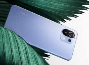 Xiaomi 11 Lite 5G NE е красив и функционален