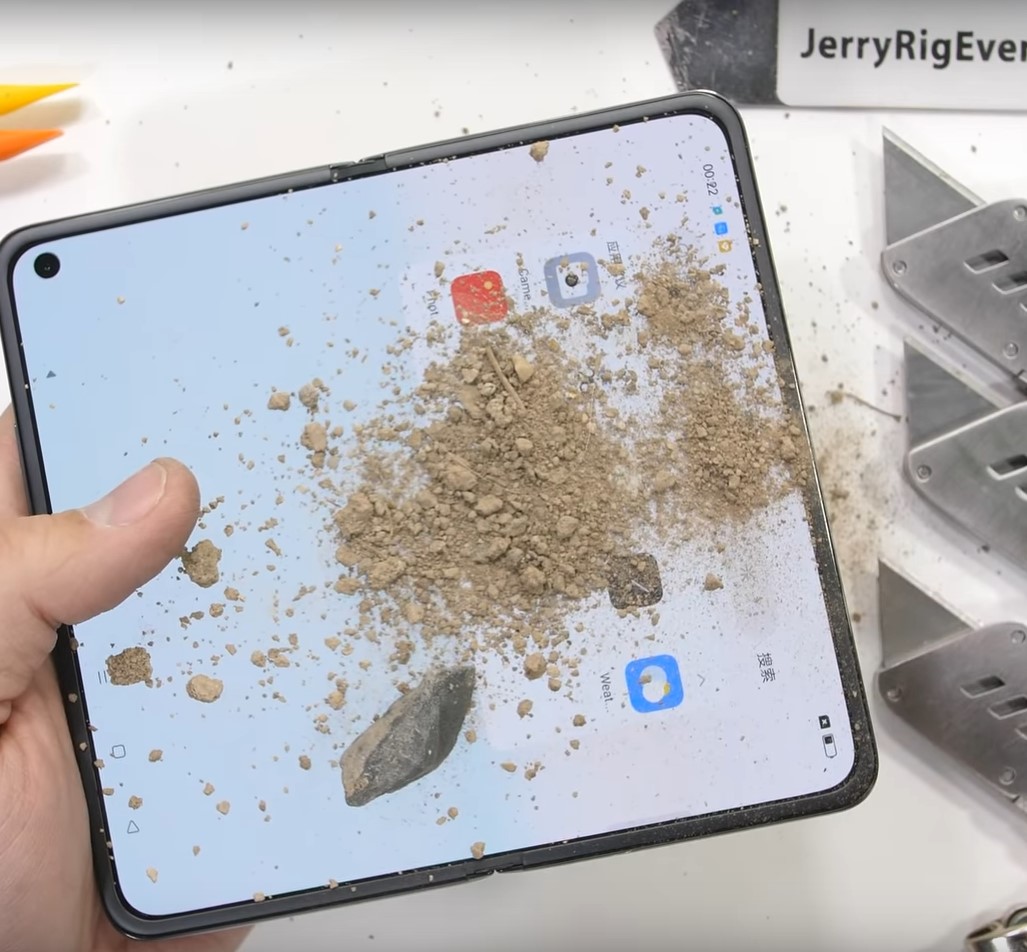 Ето колко издръжлив е OPPO Find N