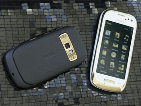 Nokia Oro струва над 800 евро