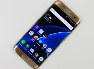 Samsung обещава месечни ъпдейти на сигурността за телефоните Galaxy в Щатите