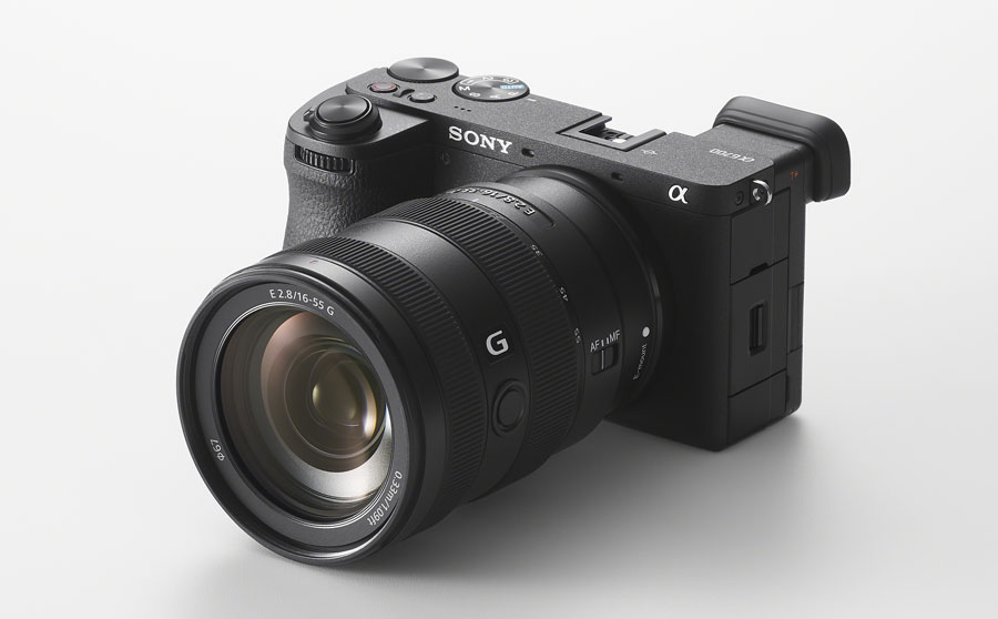Sony A6700 предлага бърз автофокус в компактен корпус