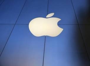 Apple стартира по-рано евтината замяна на износени батерии