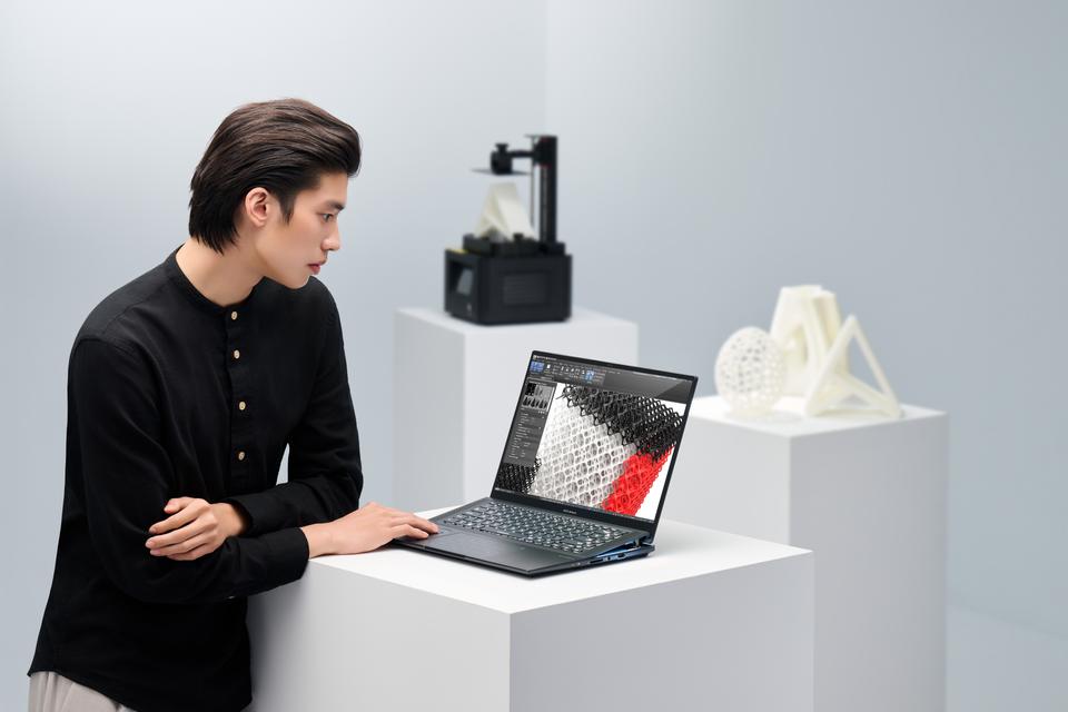 ASUS Zenbook Pro 16X OLED е с обновени дизайн и параметри