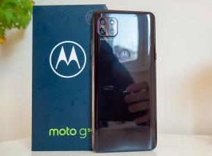 Motorola moto g 5G е достъпен и способен