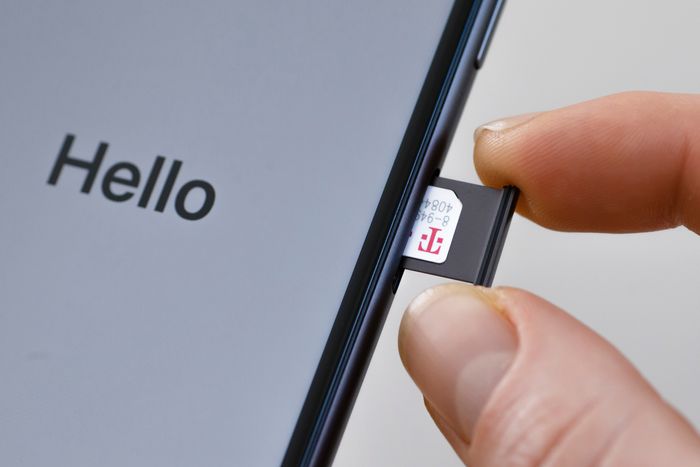 Ще видим ли скоро iPhone само с eSIM?