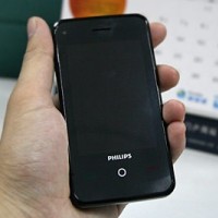Първият телефон с Android на Philips