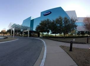 Samsung ще инвестира 4 милиарда в американски завод за чипове